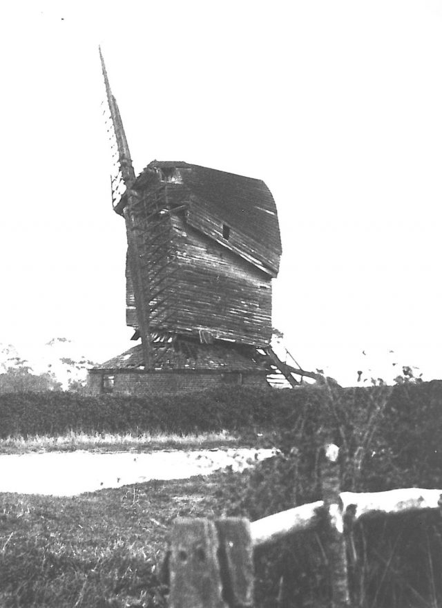 North Hykeham Post Mill, built 1753 and taken 1923- photo from Lincoln Central Library
